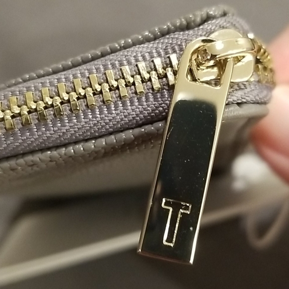 💕TED BAKER💕 Arshia Bow Zipped Credit Card Holder - Picture 8 of 8